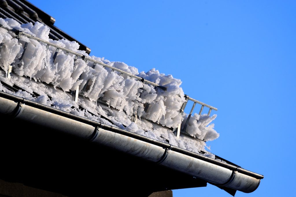 ice dam solutions to your roof
